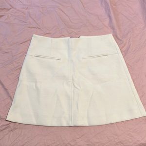 Chelsea28 Winter White mini skirt